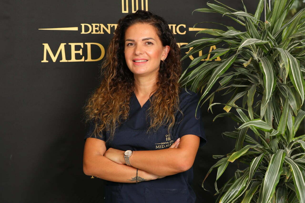 Dr. Albana Zeqja